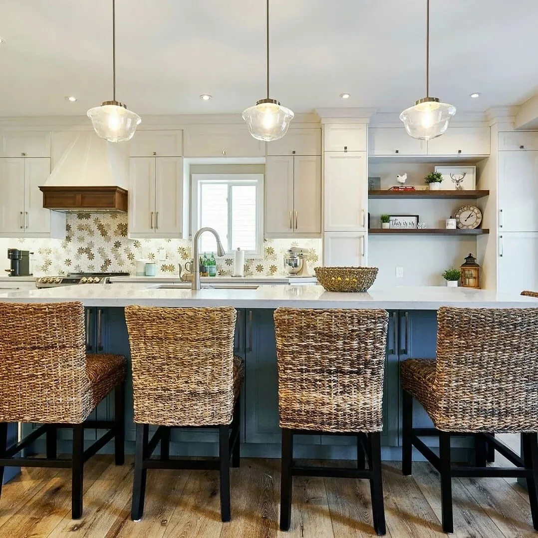 Kitchens custom cabinetry example